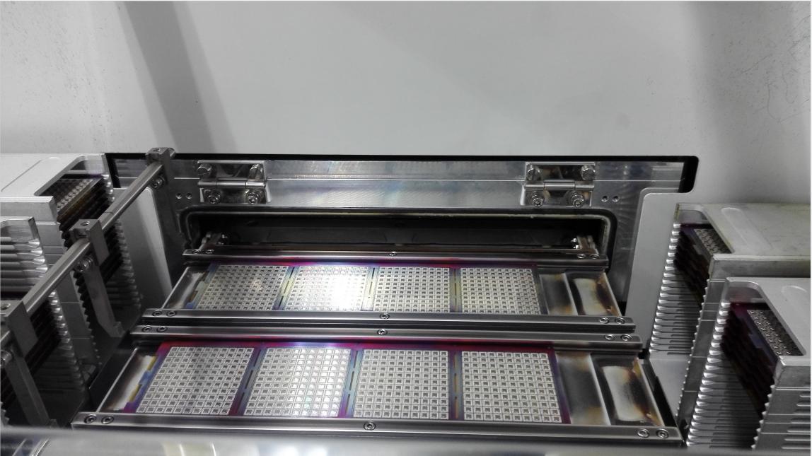 續(xù)式等離子清洗機(jī)