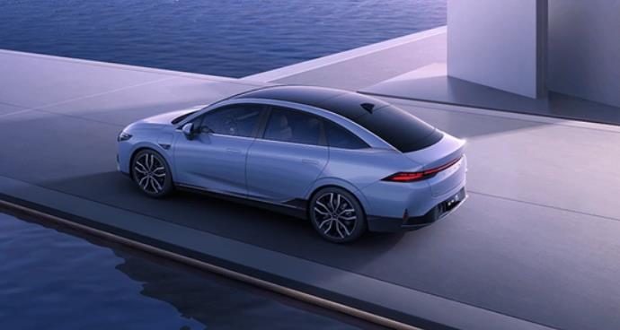 新能源汽車(chē)