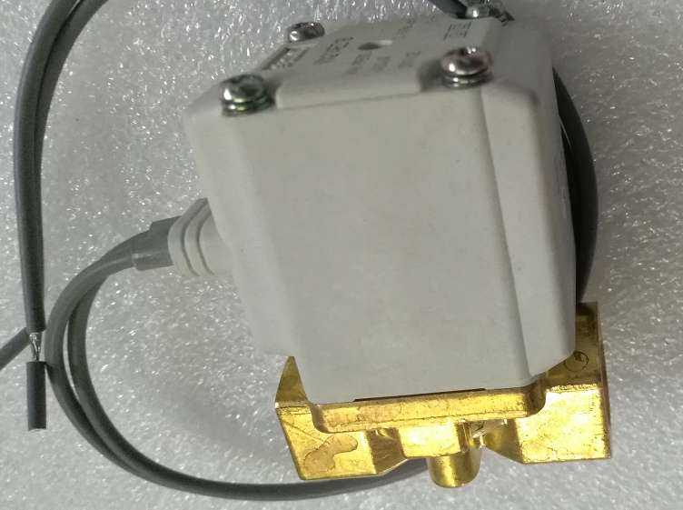 兩位兩通式真空電磁閥-普樂斯等離子清洗機