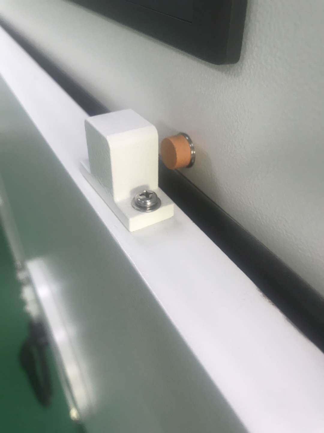 等離子表面處理設備真空門檢測-普樂斯等離子表面處理設備