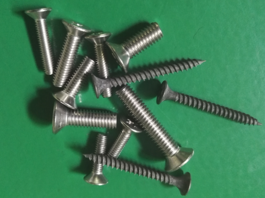 低壓真空等離子清洗機的沉頭螺絲-普樂斯等離子清洗機