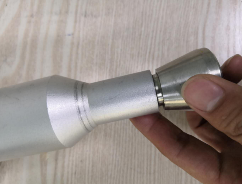 拆卸常壓等離子處理機噴嘴-普樂斯等離子清洗機