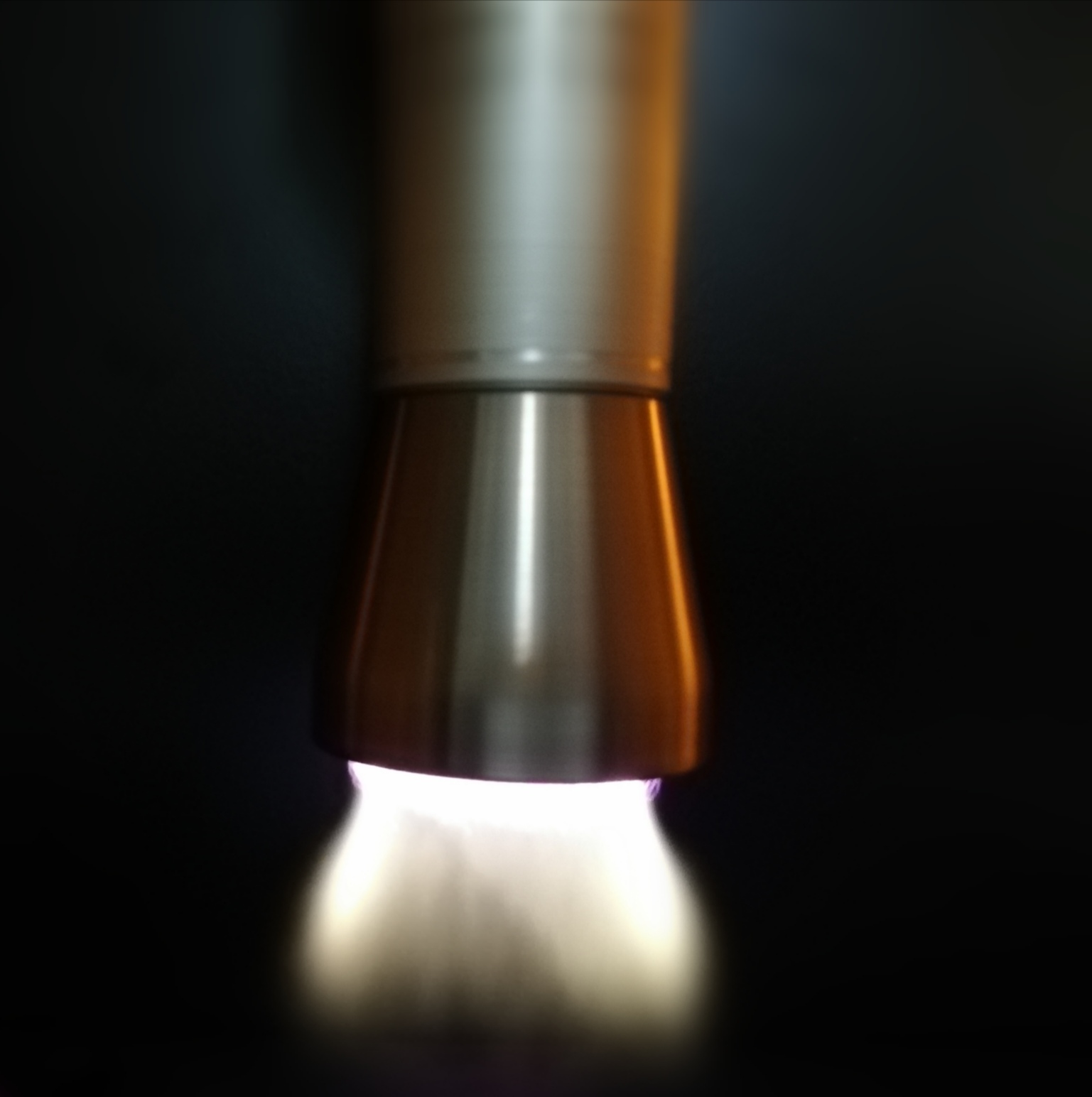 常壓式低溫等離子體清洗機(jī)工作狀態(tài)-普樂斯等離子表面處理