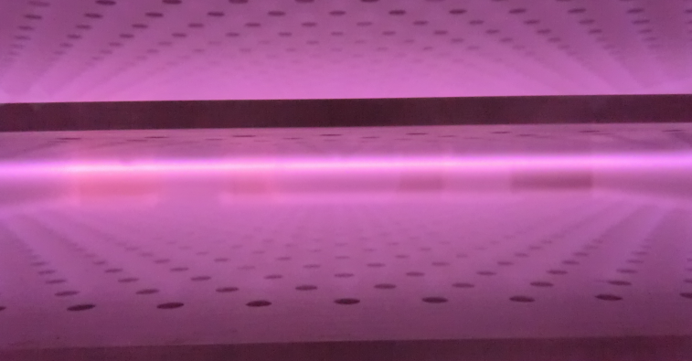 低溫等離子體中的紫外射線和帶電粒子對(duì)人體是否有害呢？-普樂斯等離子清洗機(jī)