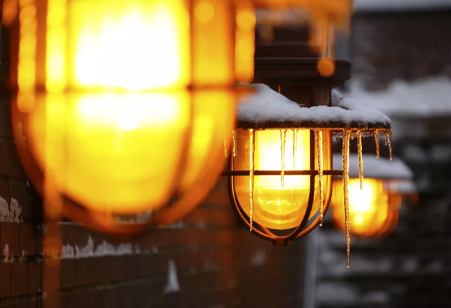 今日小寒,普樂斯等離子清洗機祝大家節(jié)日快樂