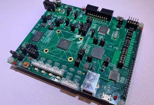 普樂(lè)斯等離子表面處理機(jī)行業(yè)觀察，5G推進(jìn)下的車載語(yǔ)音交互的紛爭(zhēng)