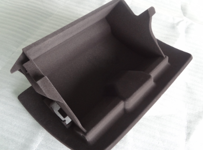 汽車儲物箱植絨前等離子清洗機(jī)處理-普樂斯