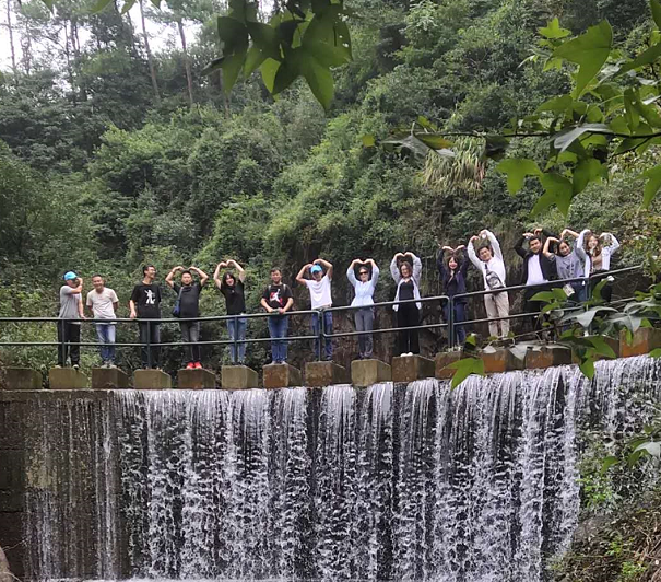 普樂斯等離子清洗機2020浙江桐廬三日游圓滿結(jié)束